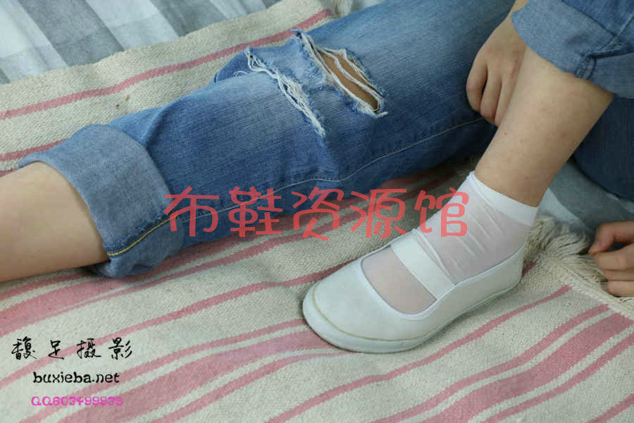 白短丝 白一带  48张/275MB