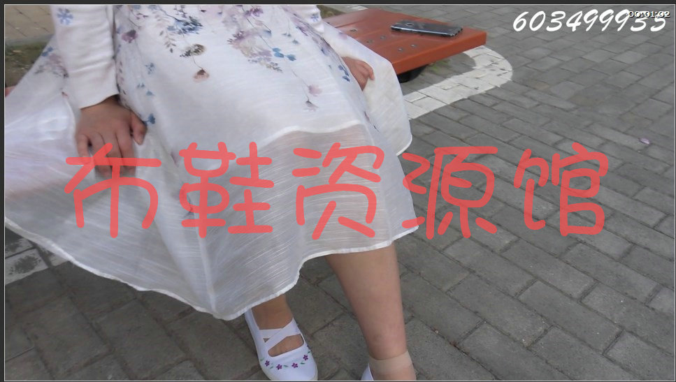 律师助理小姐姐来体验布鞋拍摄 1080P分辨率  10分24秒/872MB